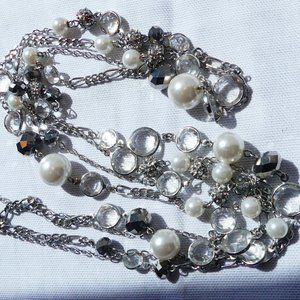 The long chain of crystals